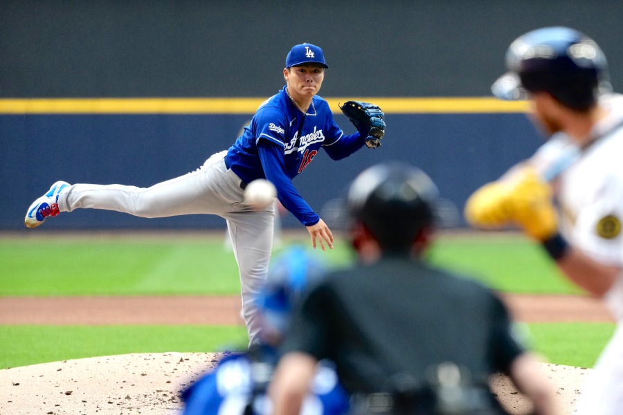 ブルワーズ戦に先発したドジャース・山本由伸【写真：黒澤崇】