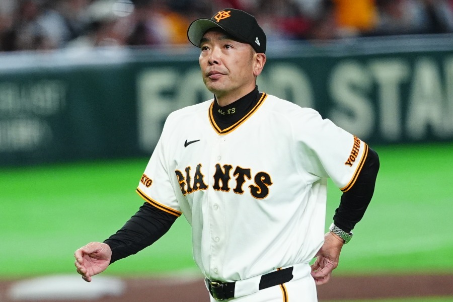 巨人・阿部慎之助監督【写真：小林靖】