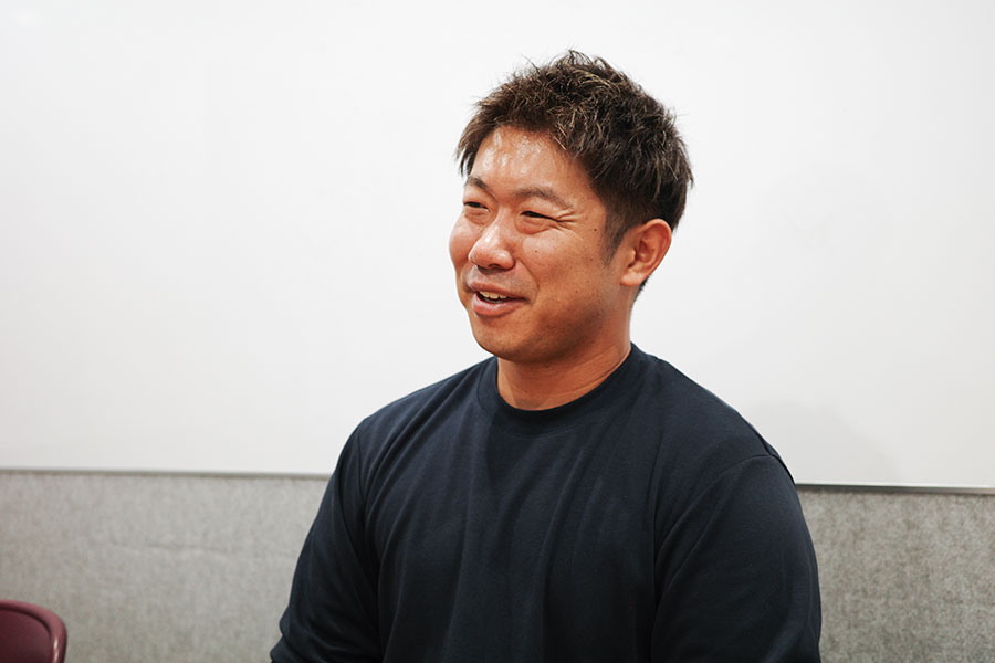 中南米で得た知見を子ども達に伝えている【写真：松本洸】