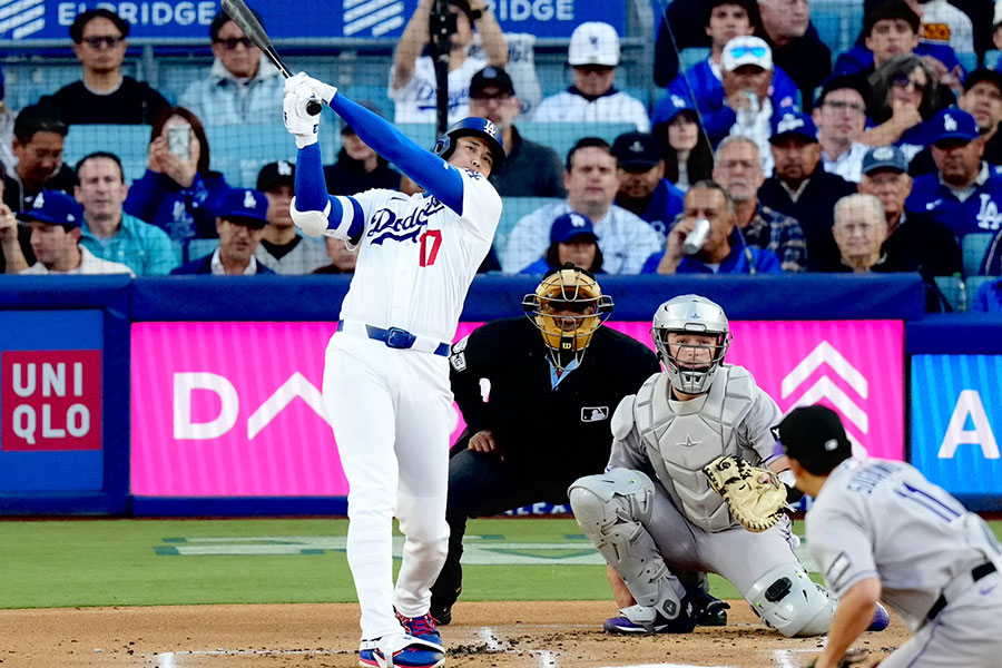 先頭打者本塁打を放ったドジャース・大谷翔平【写真：黒澤崇】