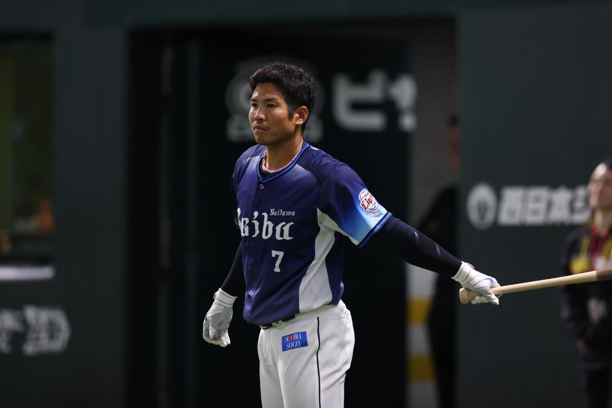 勝又を「素直だしクソ真面目」と評する西武・桑原将志【写真：栗木一考】