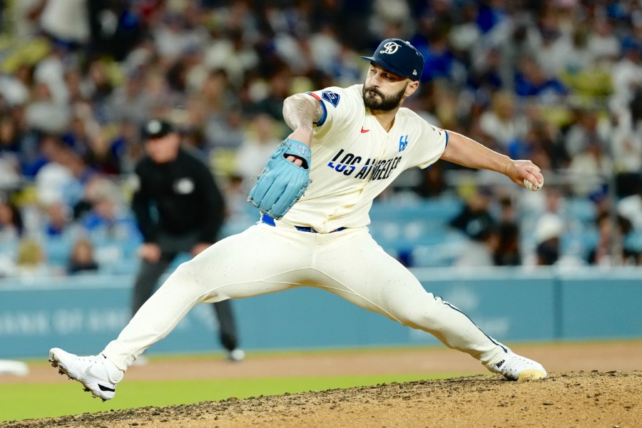 フィリーズ戦に登板したドジャースのタナー・スコット【写真:黒澤崇】
