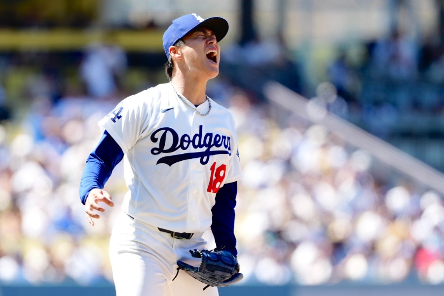 フィリーズ戦で力投したドジャース・山本由伸【写真：黒澤崇】