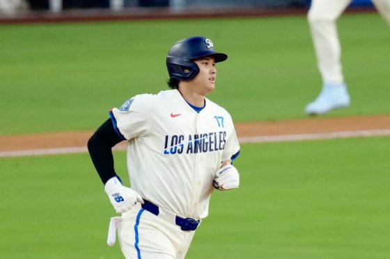 大谷翔平が「容赦ない」　9点猛攻を呼ぶ豪快弾…ファンため息も「トラウトと同じチームにいて」