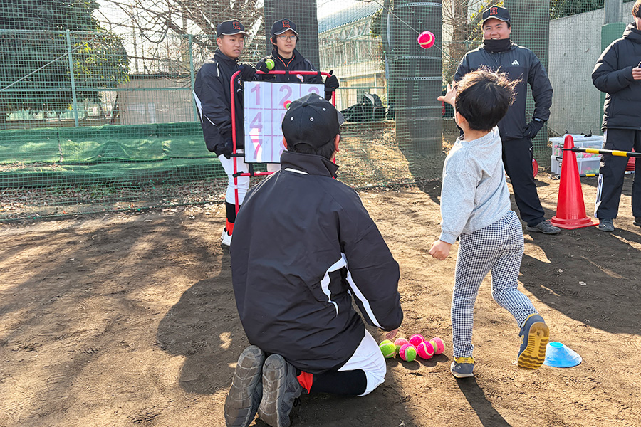未就学児や小学生対象の「埼玉baseballフェスタ」の様子【写真：埼玉県野球協議会提供】