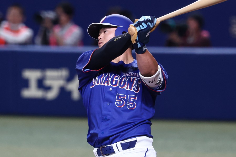 中日・細川成也【写真:加治屋友輝】