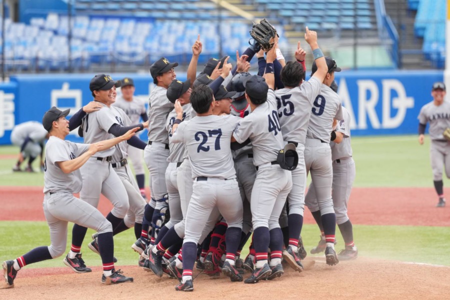 優勝した関西大学【写真：井上学】