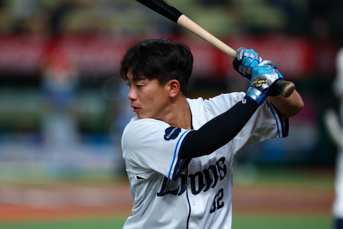 バントや打席での対応力にも頼もしさ【写真：加治屋友輝】