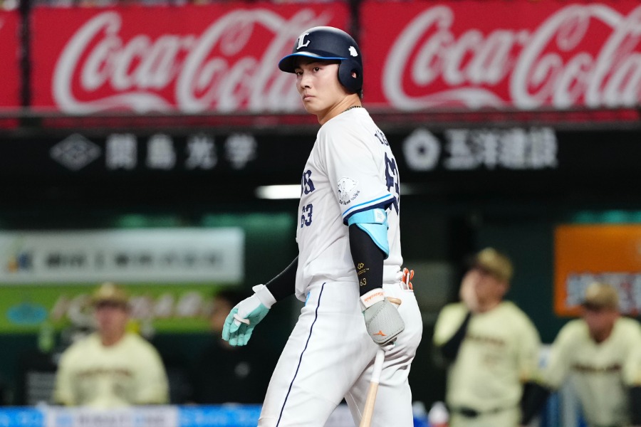 交流戦MVPを獲得し、飛躍の時を迎えている西武・長谷川信哉【写真：黒澤崇】