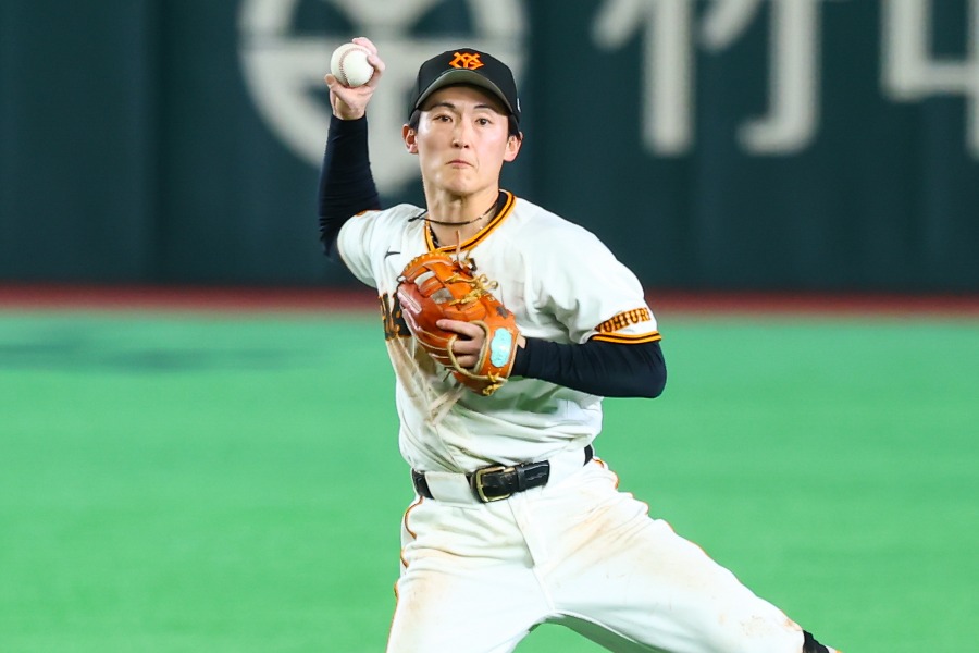 巨人・浦田俊輔【写真：加治屋友輝】