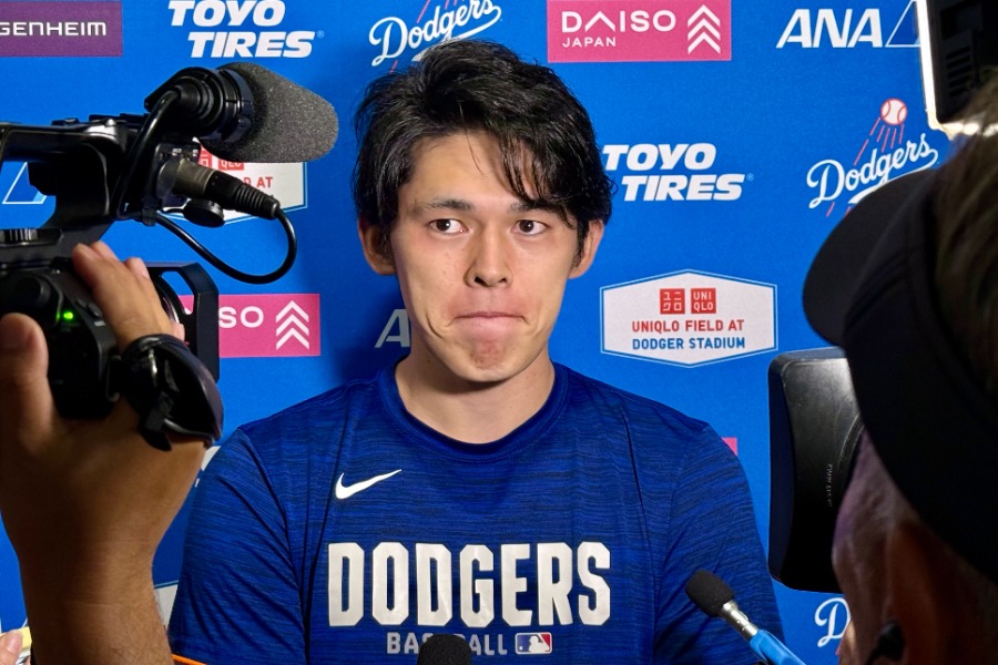 試合後の取材に応じたドジャース・佐々木朗希【写真:編集部】