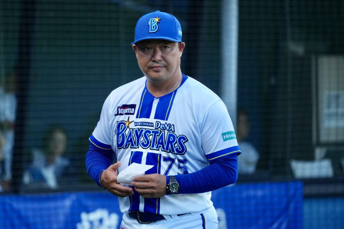DeNA2軍を指揮する村田修一監督【写真：町田利衣】