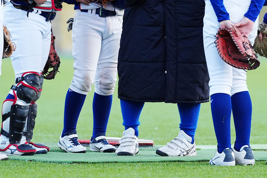 現代の少年野球指導者に必要な条件とは（写真はイメージ）