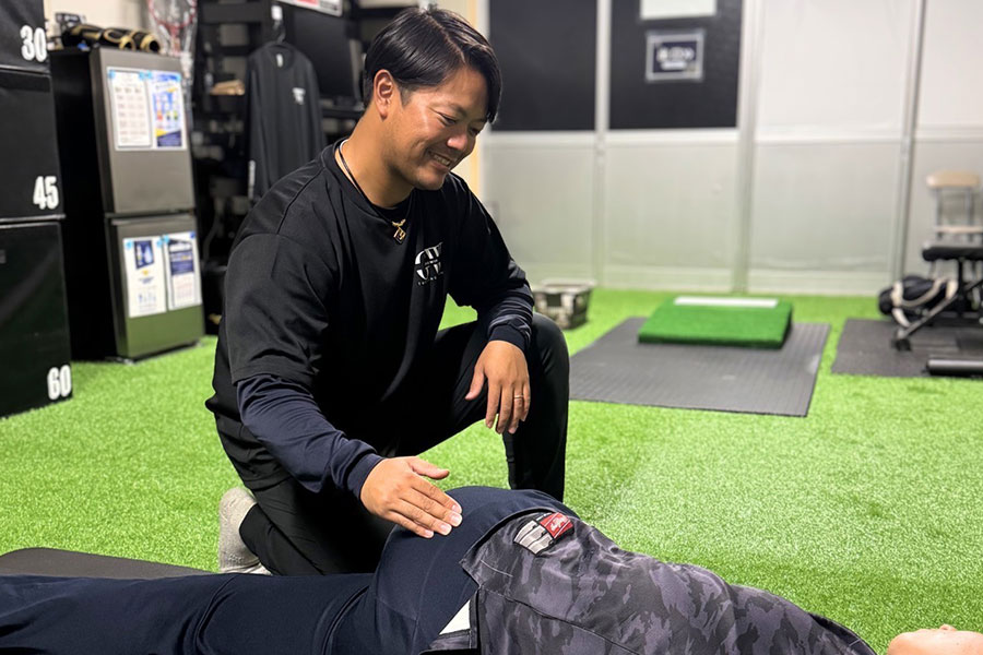「GroWin」で野球を指導する松坂大輔さん【写真:本人提供】