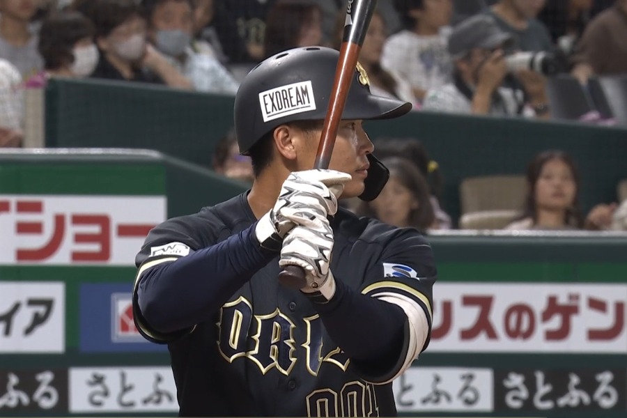 勝ち越し打を放ったオリックス・三方陽登【画像:パーソル パ・リーグTV】