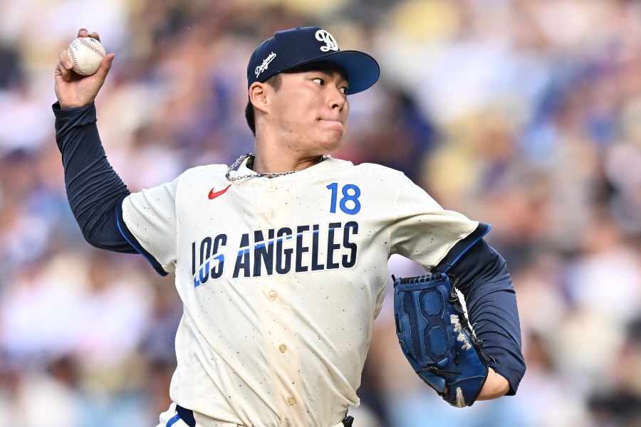 Dバックス戦に先発したドジャース・山本由伸【写真：ロイター】