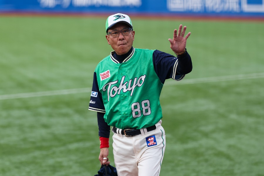 ヤクルト・池山隆寛監督【写真：加治屋友輝】