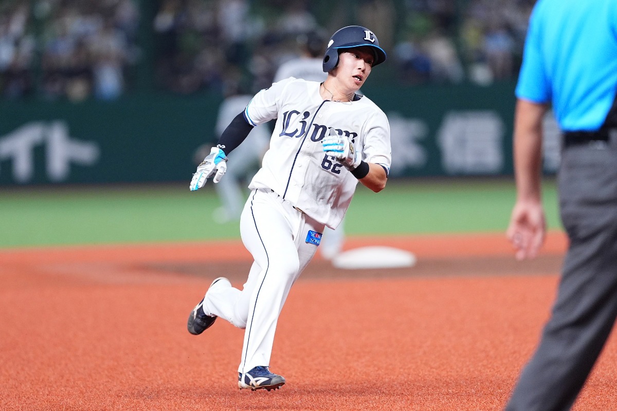 ロッテ戦に出場した西武・滝澤夏央【写真：小林靖】