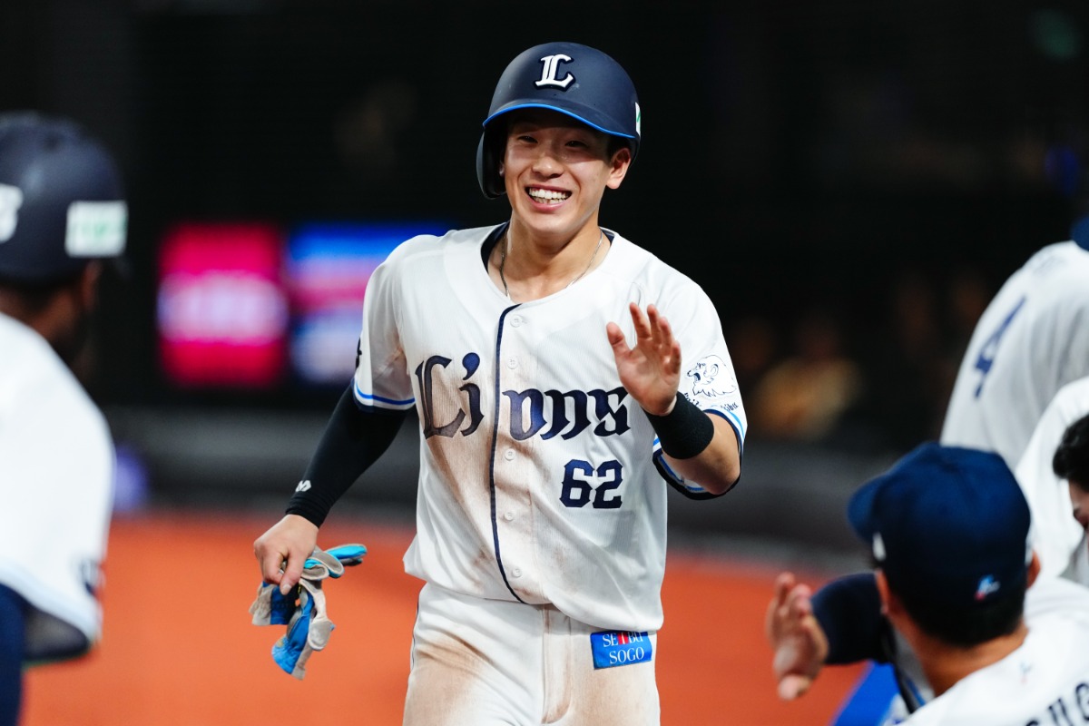 ここまでパ・リーグ打率ランキング2位につける西武・滝澤夏央【写真：黒澤崇】