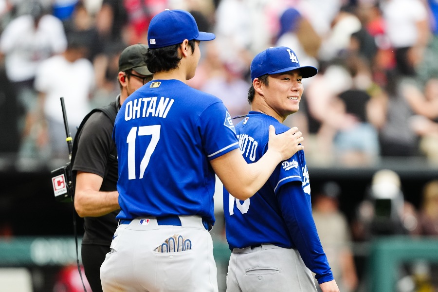 ドジャース・大谷翔平(左)と山本由伸【写真:荒川祐史】