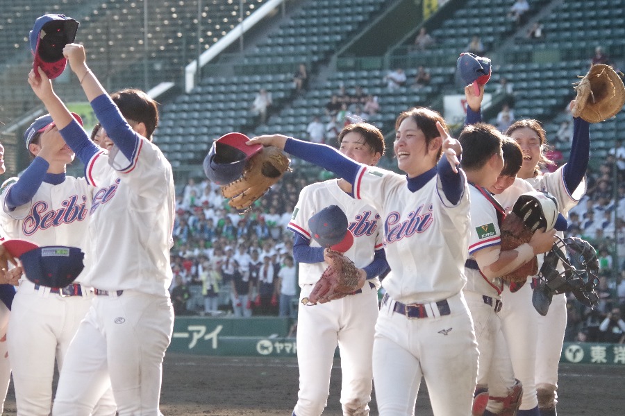 福知山成美ナイン(写真は2025年)【写真:喜岡桜】