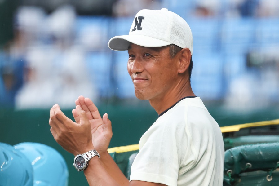 日大三・三木有造監督【写真:加治屋友輝】