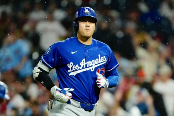 大谷翔平の判断には「ノーと答える」　心配される左膝の状態…試合後に指揮官が示した見解