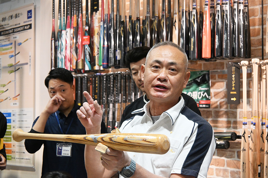 「手元に届いた時に100%の力が発揮できるように」と語った名和さん【写真:吉田三鈴】