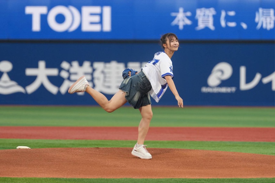 17日の始球式では豪快投球で話題になった百川晴香さん【写真：編集部】