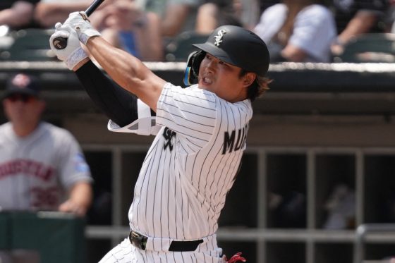 村上宗隆、豪快23号で“大谷超え”…日本人1年目のHR数　3戦ぶり一発で岡本和真に1本