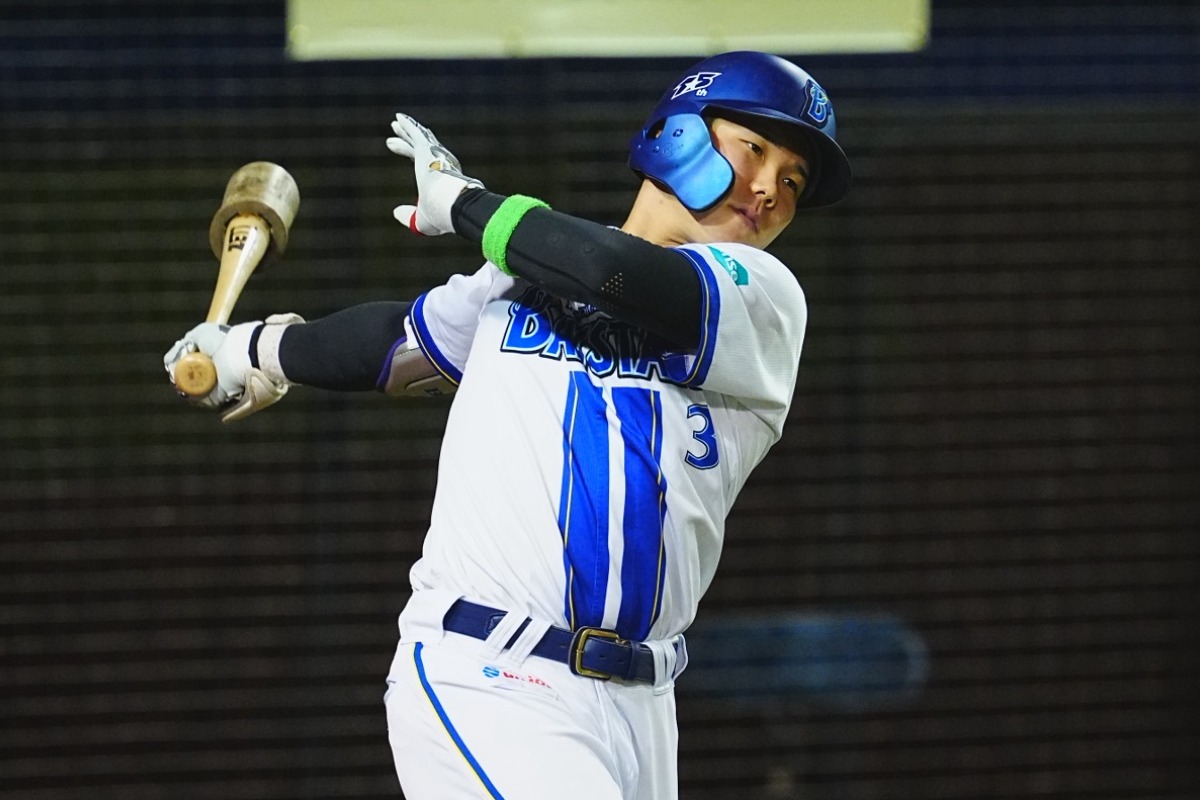 フレッシュ球宴に出場したDeNA・小田康一郎【写真：荒川祐史】