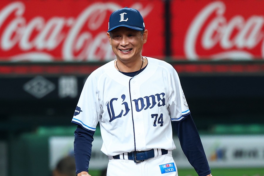 西武・西口文也監督【写真：加治屋友輝】