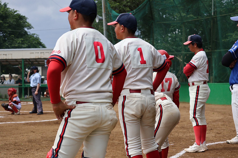 自チームでは裕翔（右）が背番号「1」、陸翔が「0」を背負う【写真：家族提供】