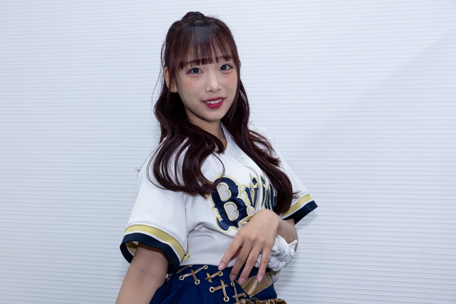「BsGravity」のYU-NA【写真:加治屋友輝】