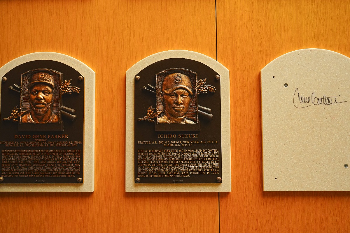 イチロー氏の殿堂プレート【写真：荒川祐史】