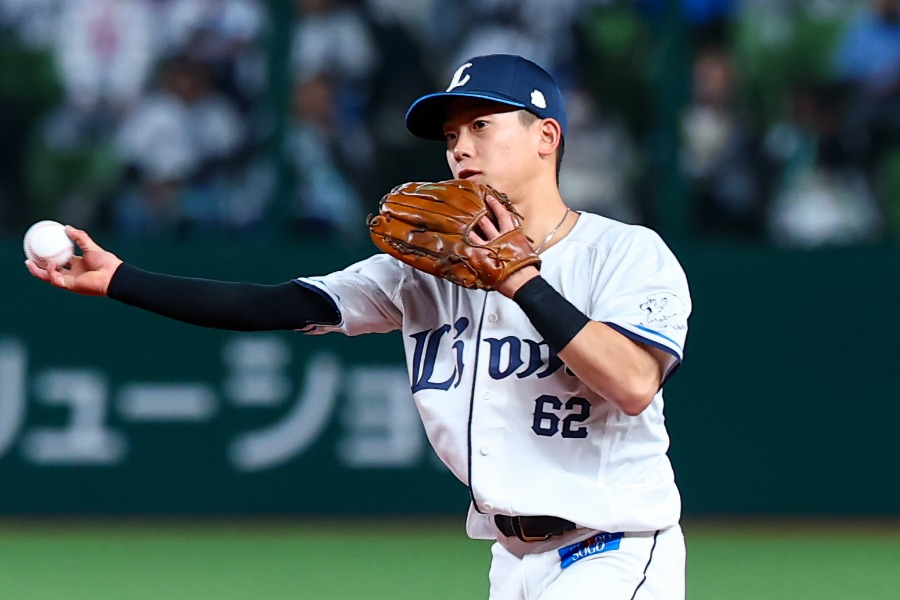 西武・滝澤夏央【写真：加治屋友輝】