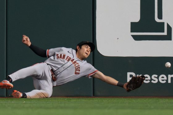 “韓国のイチロー”が犯した「起こってはいけないプレー」　痛恨ミスにファン辛辣「どうやって」