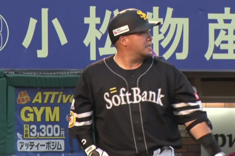2本のアーチをかけたソフトバンク・山川穂高【画像:パーソル パ・リーグTV】