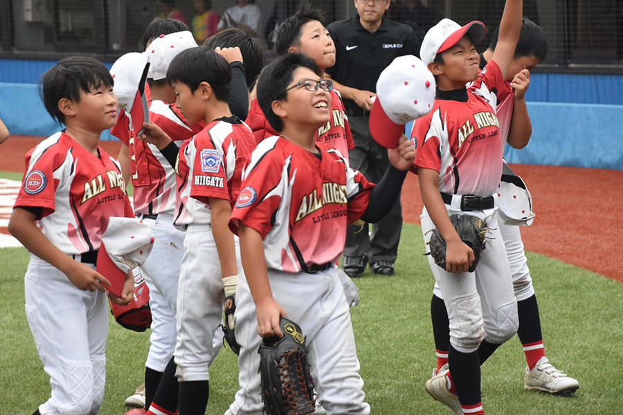 4試合計32得点の攻撃力で頂点に立った新潟リーグ【写真：川浪康太郎】