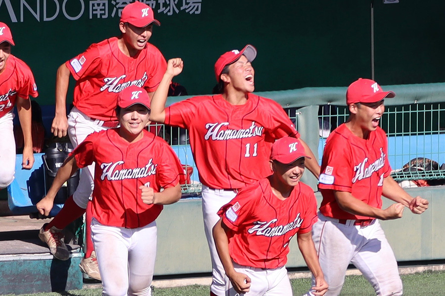 中学生の部で決勝進出を決めた浜松北ボーイズ【写真：日本少年野球連盟提供】