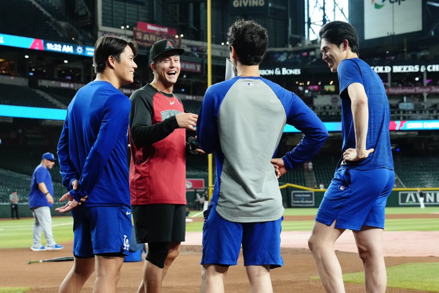 2023年WBCのチームメートが再会【写真：黒澤崇】
