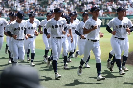 「沖縄らしくて好き」TV画面越しでも“存在感”　アルプスの迫力が「相変わらずすげぇ」
