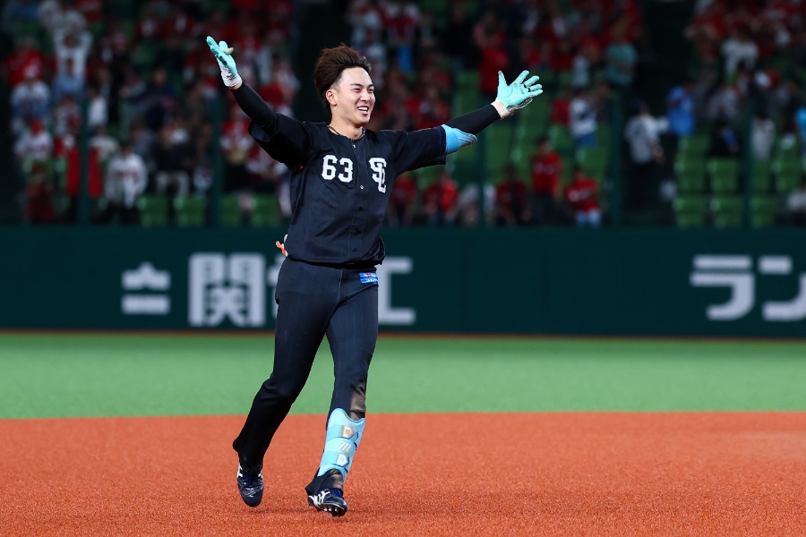 西武・長谷川信哉【写真：加治屋友輝】