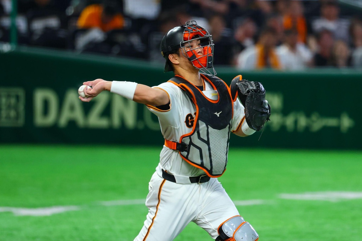 今季、1軍で最も多くスタメン起用されている大城卓三【写真：加治屋友輝】