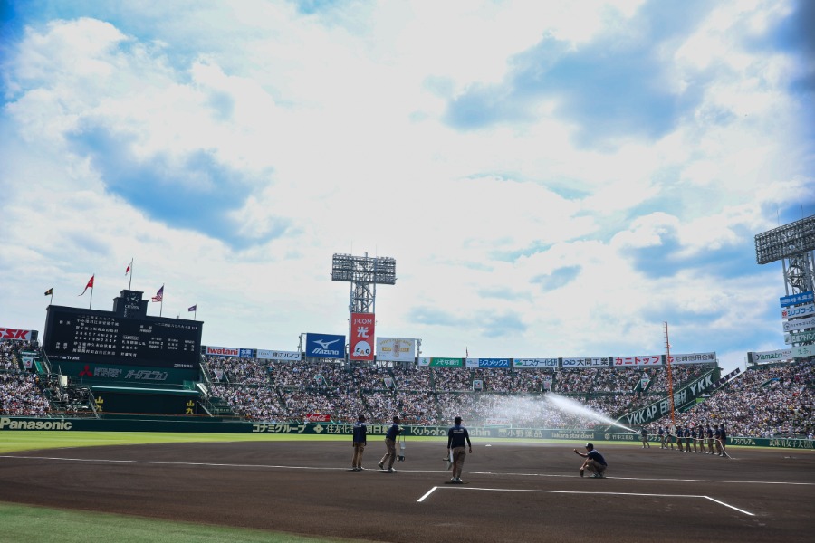 甲子園準々決勝のチケットが前売り券で全席完売した【写真:加治屋友輝】
