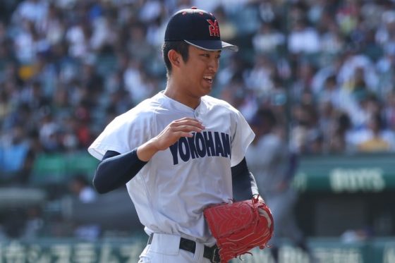 「ミット破壊しそう」　横浜・織田翔希にプロ野球OB唖然…甲子園どよめく“156”