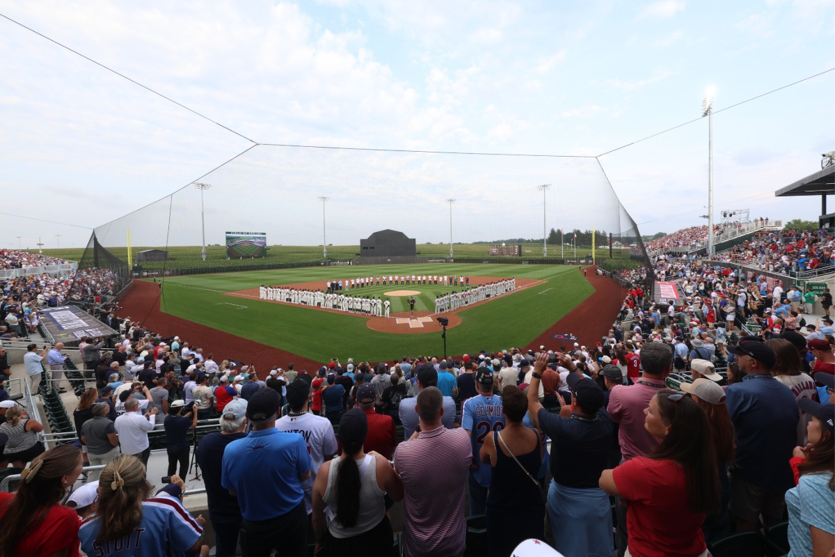 フィリーズとツインズの特別公式戦【写真：アフロ】