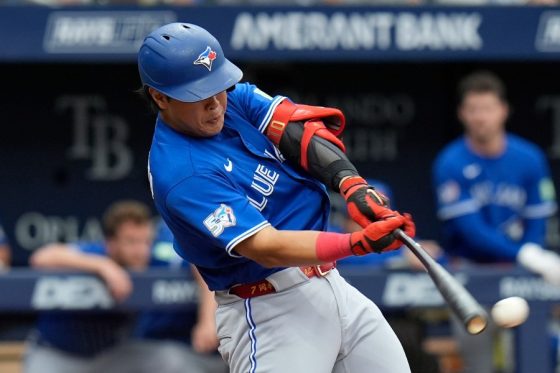 岡本和真、6試合ぶり29号　確信歩きの176キロ弾…球団新人記録をまた更新、1年目での大台に王手