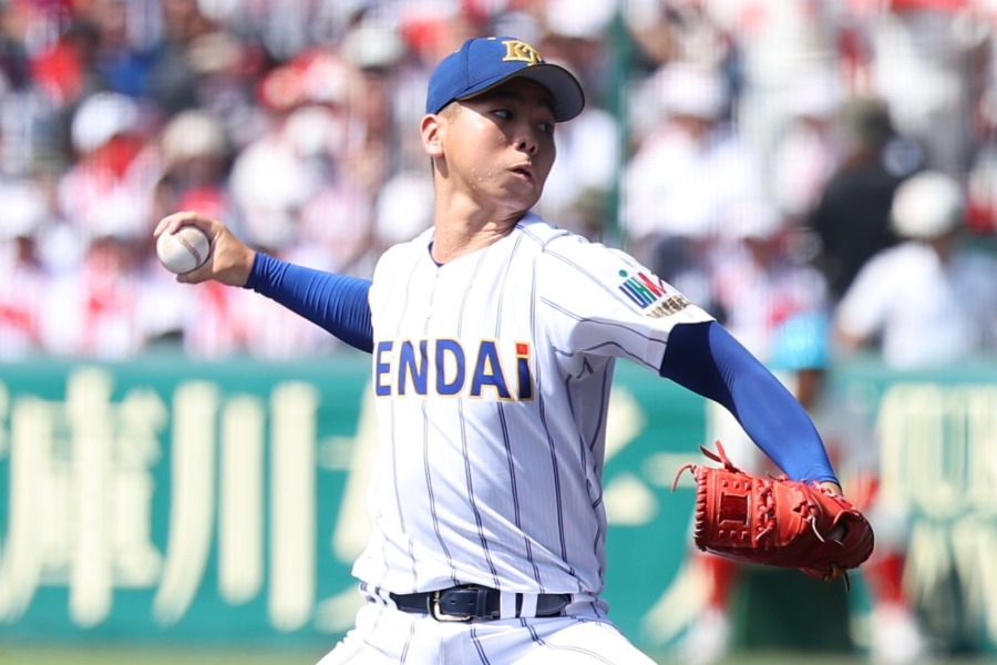 智弁和歌山戦に先発した健大高崎・石垣聡志【写真：加治屋友輝】