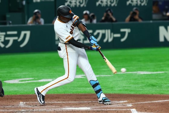 巨人21歳は「メジャーリーガー」　ドラ1粉砕…バンテリンD中段への衝撃弾「1軍に上げよう」